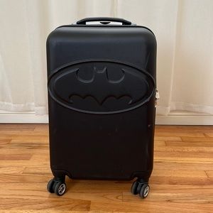 Batman Spinner 4 Wheel Carryon Luggage